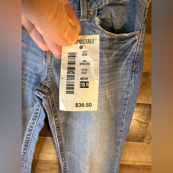 Aeropostale Hailey Skinny Flare Jeans Size 7/8 Regular - Picture 3 of 6